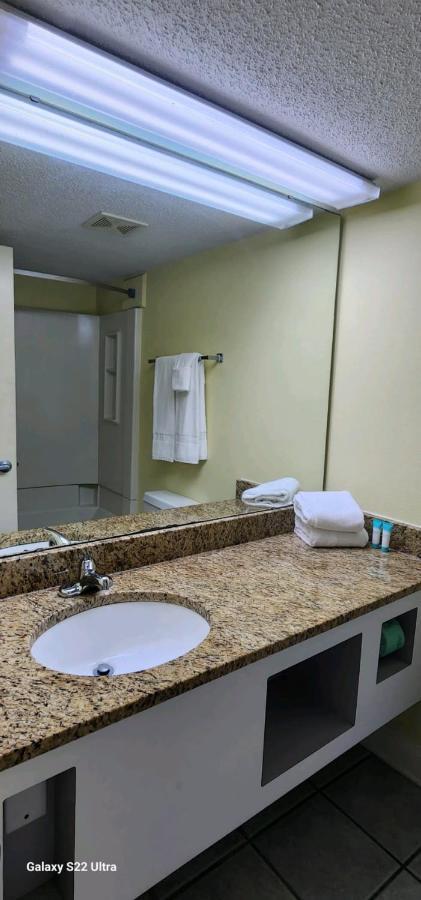 Appartement Oceanfront Efficiency T405 à Myrtle Beach Extérieur photo